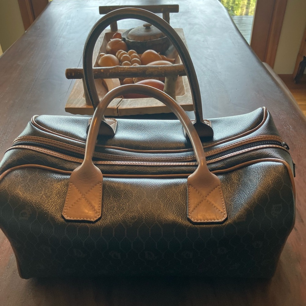 Dior travel bag in beautiful condition
